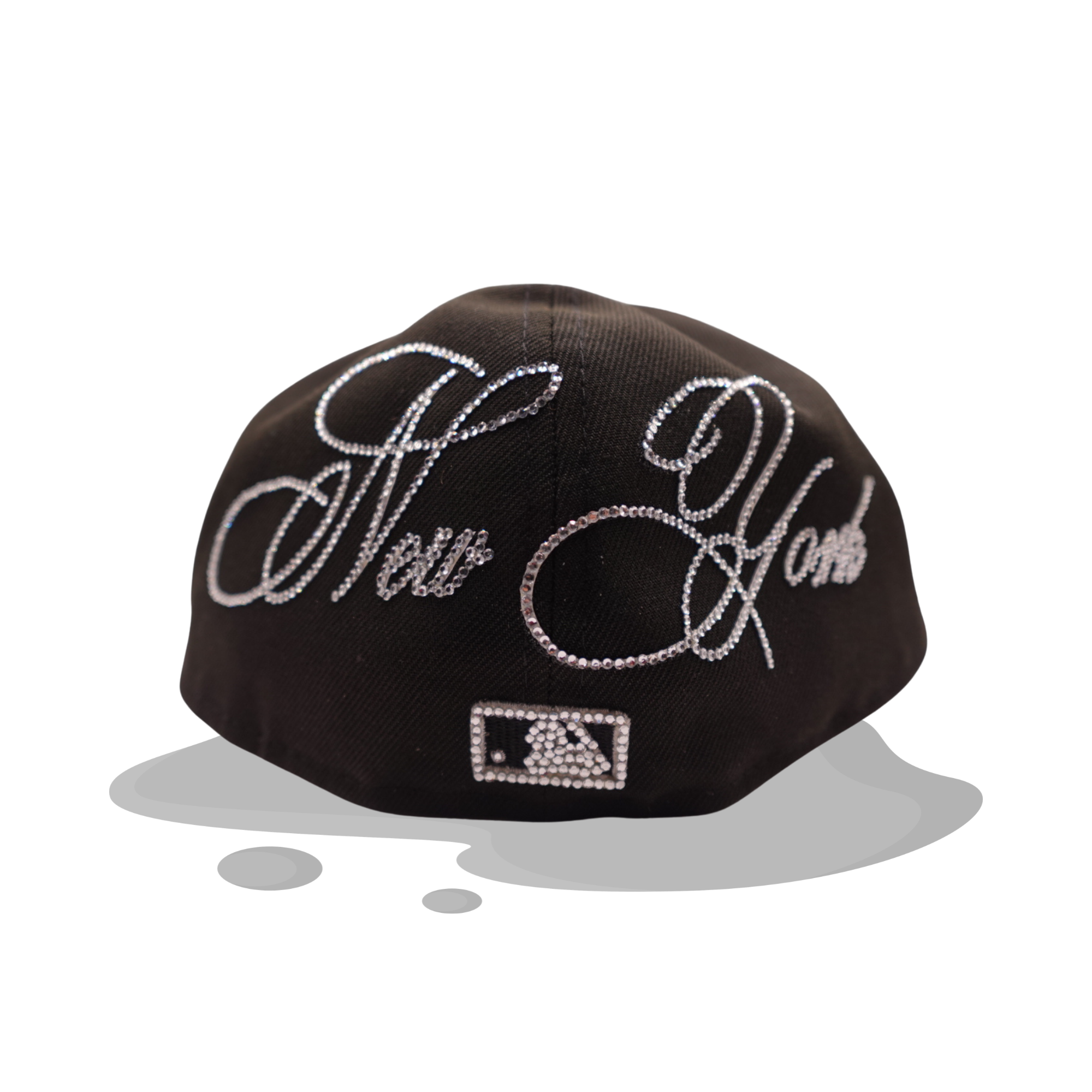 CALLIGRAPHY RHINESTONE FITTED