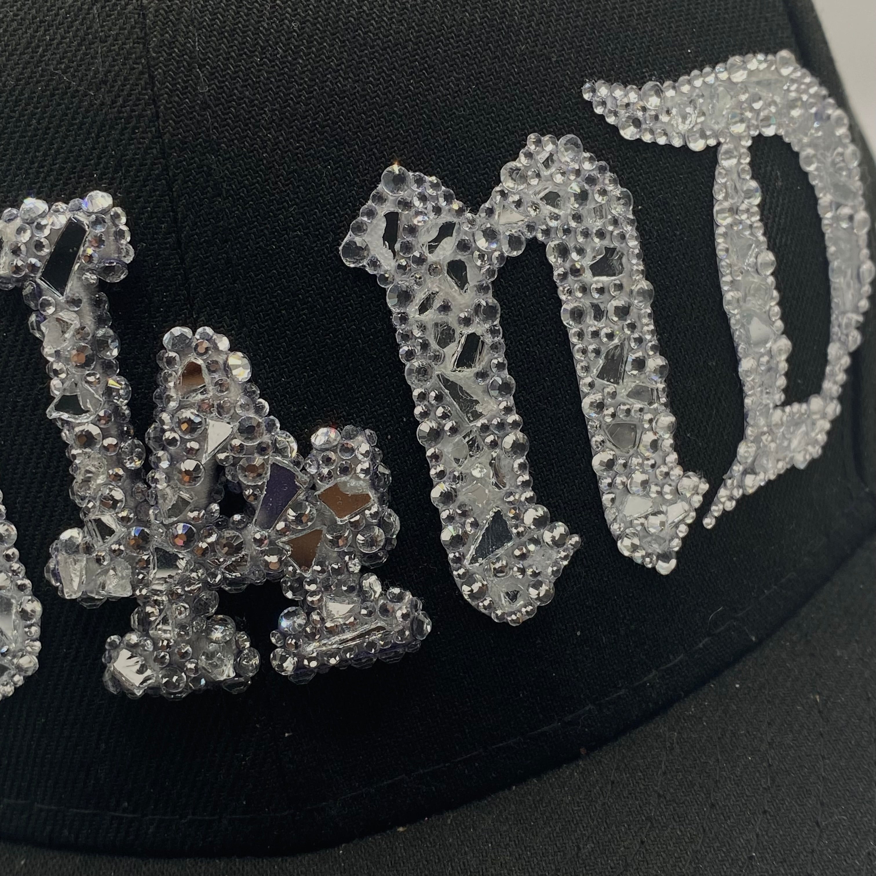 CRUSHED DIAMOND X DISNEYLAND FITTED HAT